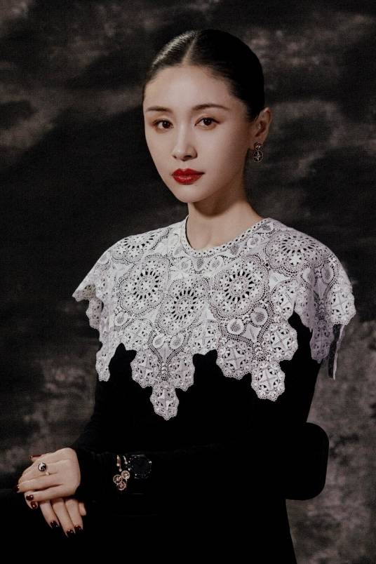 王子文